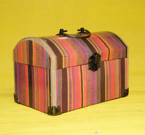 Cardboard Luggage / Suitcase Box with Metal Lock and Handle for Storing Children's Toys