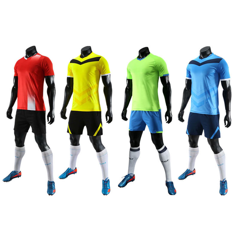 New Style Men Kids Adults Custom Breathable Light Soccer Kits