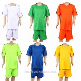 Cheap Hot Sell Kids Soccer Jersey Custom Logo Name  Club Soccer Uniform Set