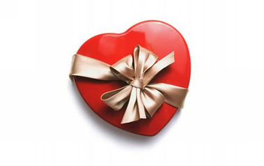 Small Heart Shaped Biscuit Gift Cardboard Boxes / Container Printed 200X100 mm