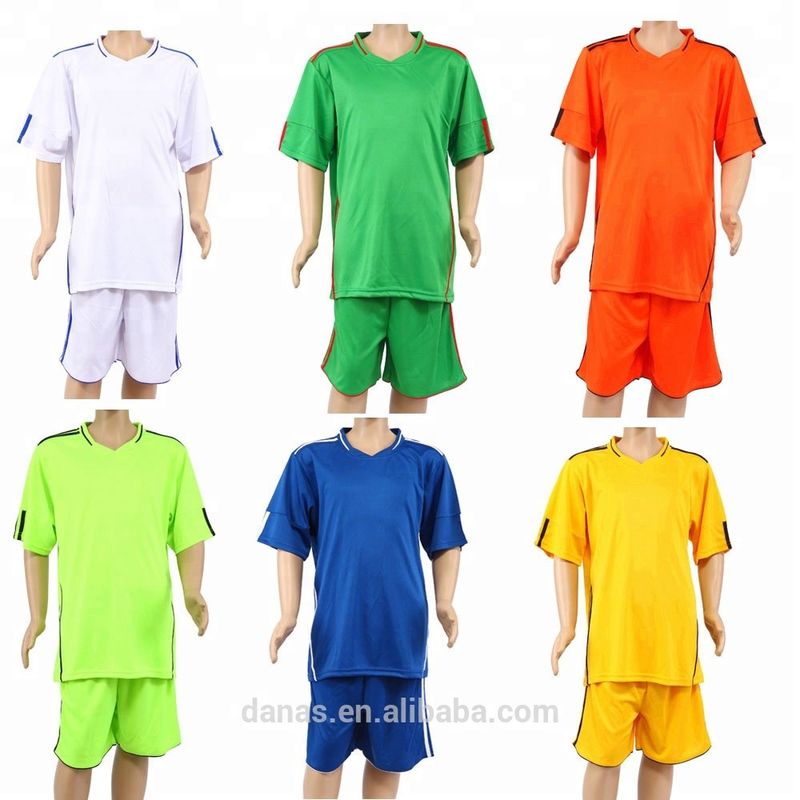 Cheap Hot Sell Kids Soccer Jersey Custom Logo Name  Club Soccer Uniform Set