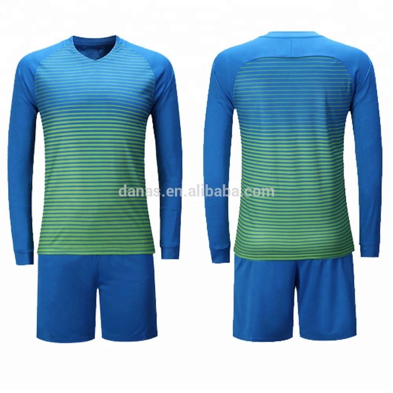 Customized New Season Quick Dry Long Sleeve Soccer Jersey Football Uniform